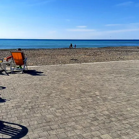 Casa Vacanze Mare E Relax *